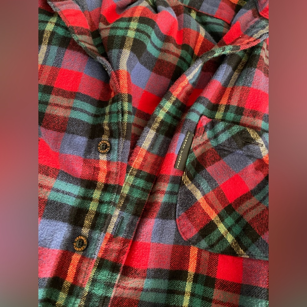 The Vermont Flannel Co Button Down in "Fashion Stewart" Red Men’s XL - Picture 2 of 6